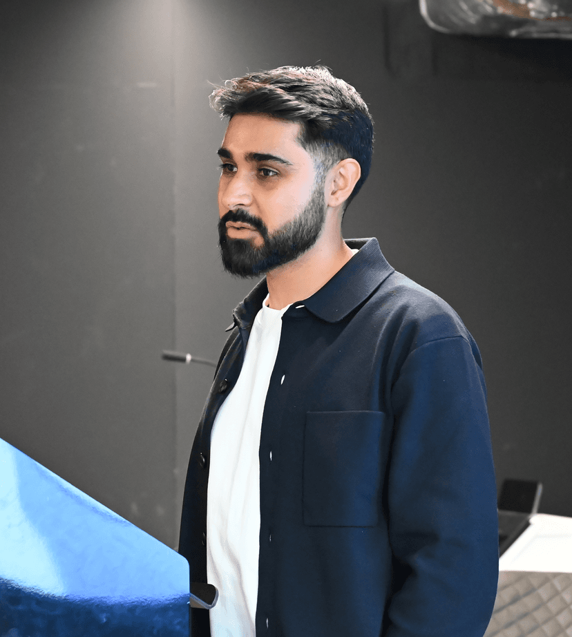 Dr Manu Sidhu